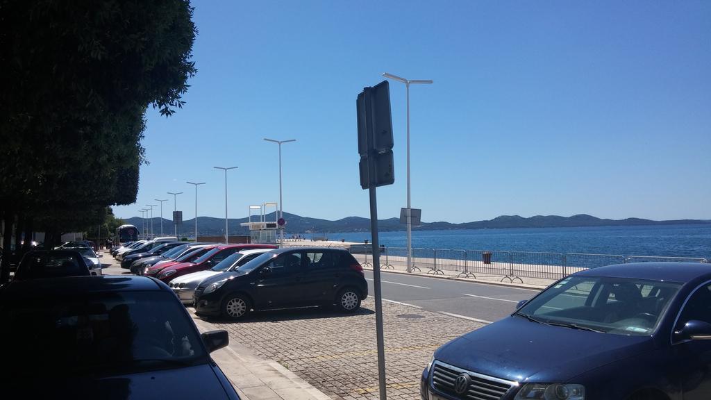 Guest House Lenny Rooms Zadar Exterior photo