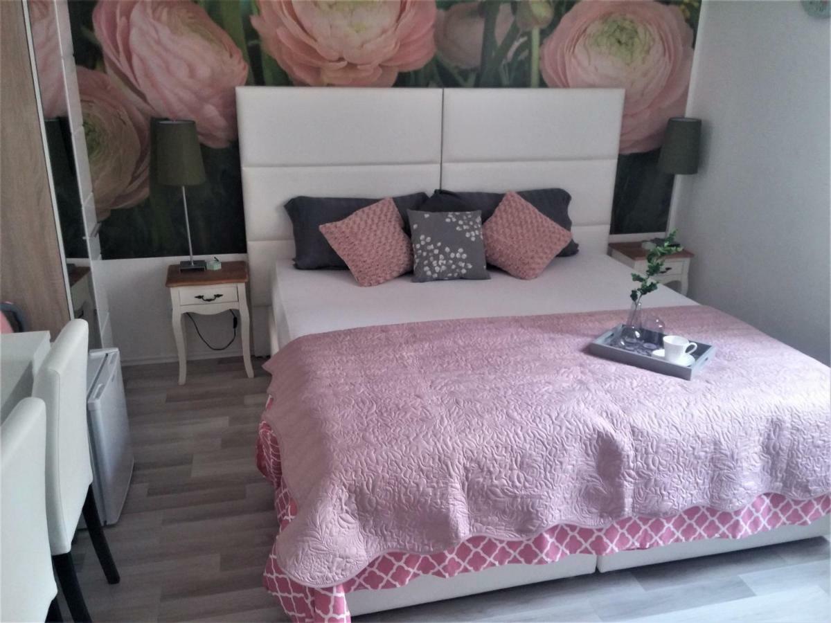 Guest House Lenny Rooms Zadar Exterior photo