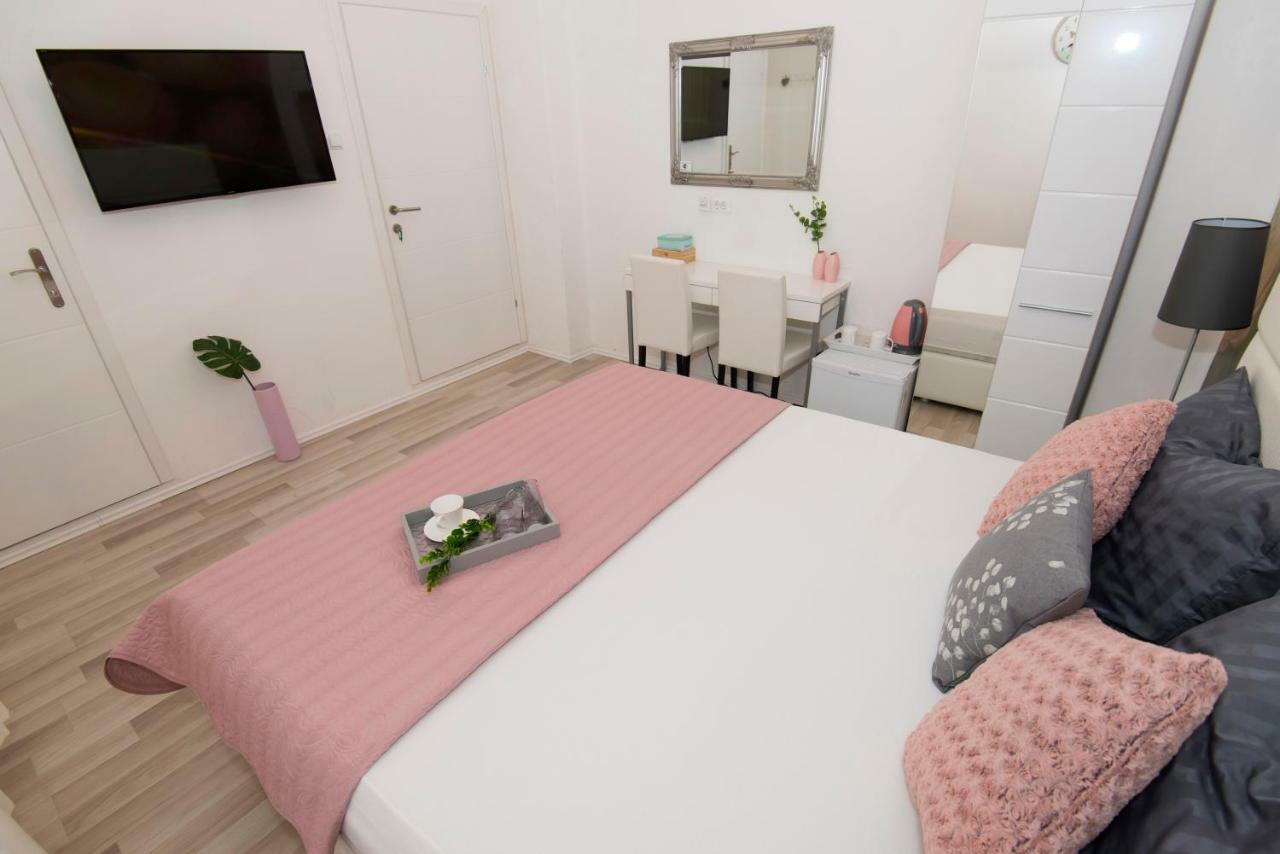 Guest House Lenny Rooms Zadar Exterior photo